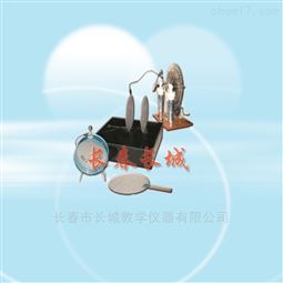 电介质对电容的影响演示仪